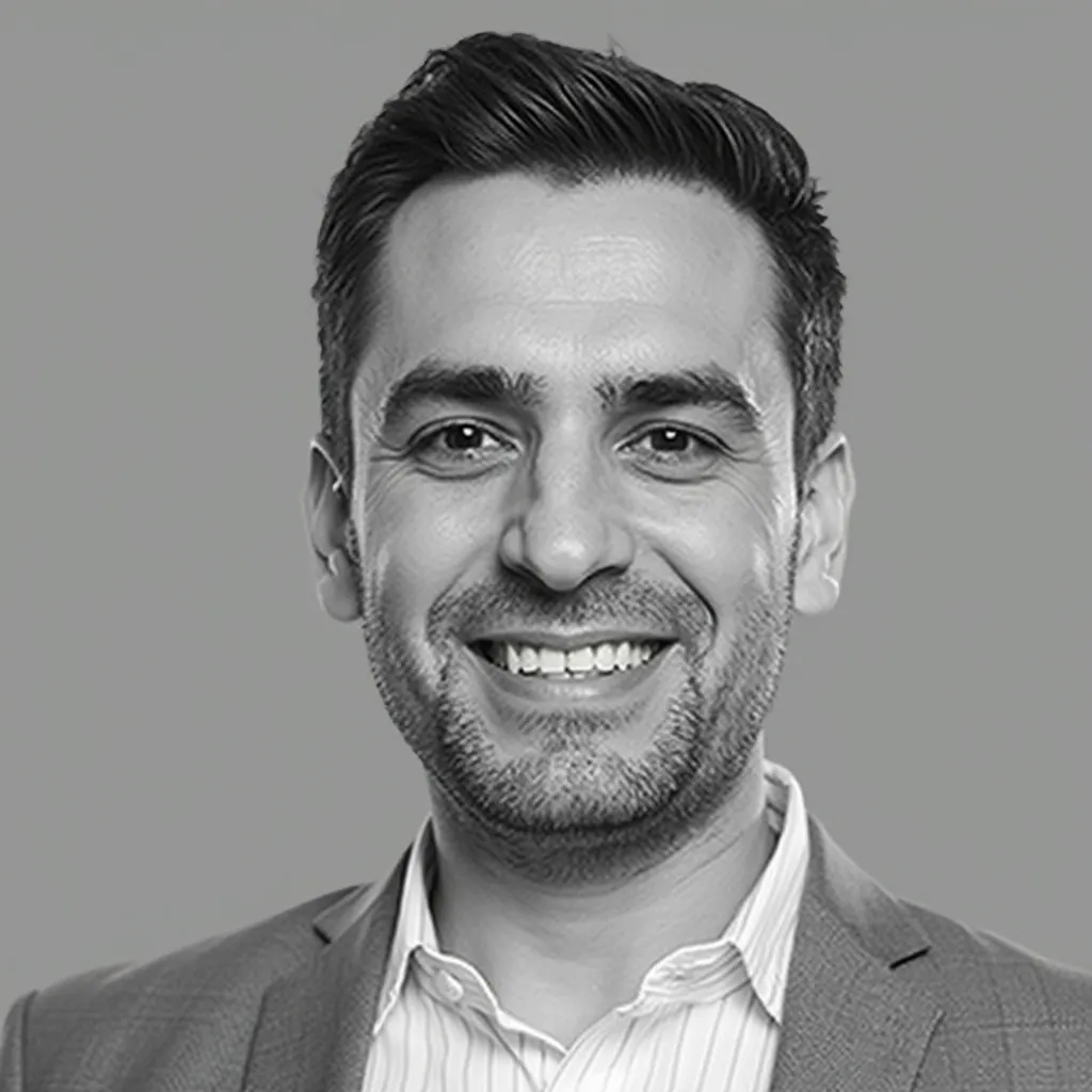 Retrato de Javier Gómez, Jefe de Análisis